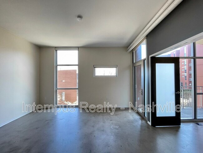 Foto del edificio - 2115 Yeaman Pl
