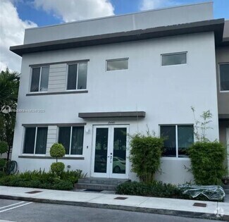 Building Photo - 10440 NW 67th St