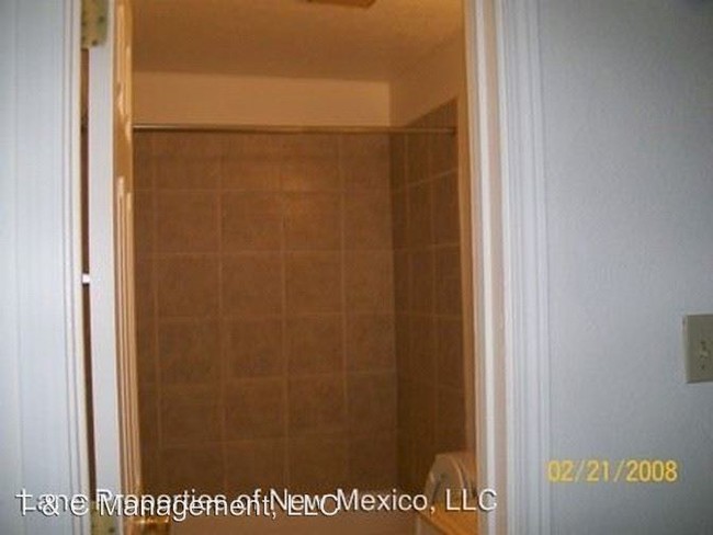 Foto del edificio - 13501 Copper Ave NE