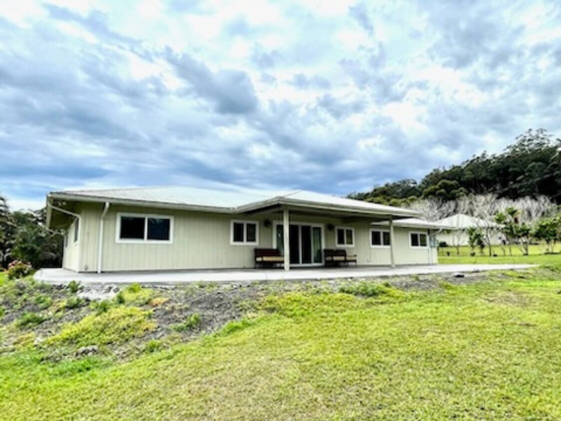 Primary Photo - 44-3393 Kalaniai Rd