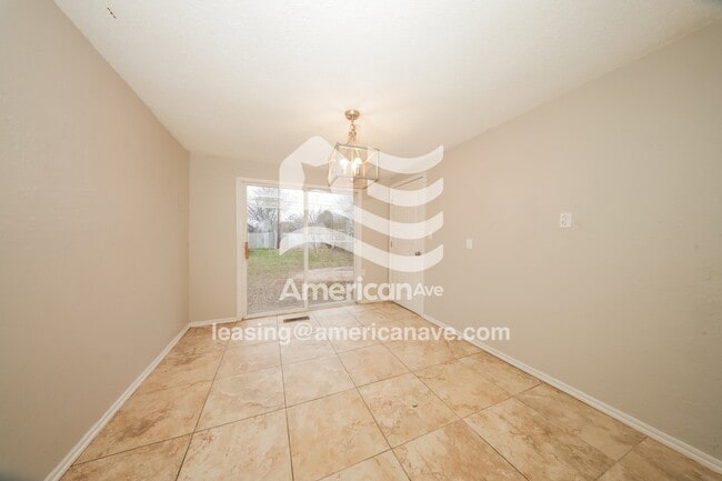 Building Photo - 3119 Pioneer Ave