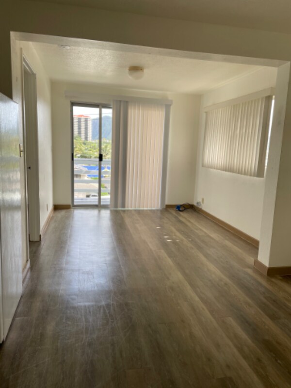 Building Photo - 270 Moomuku Pl