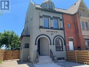 Building Photo - 1495 King St W