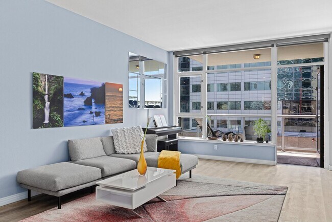 Building Photo - 427 Ninth Ave