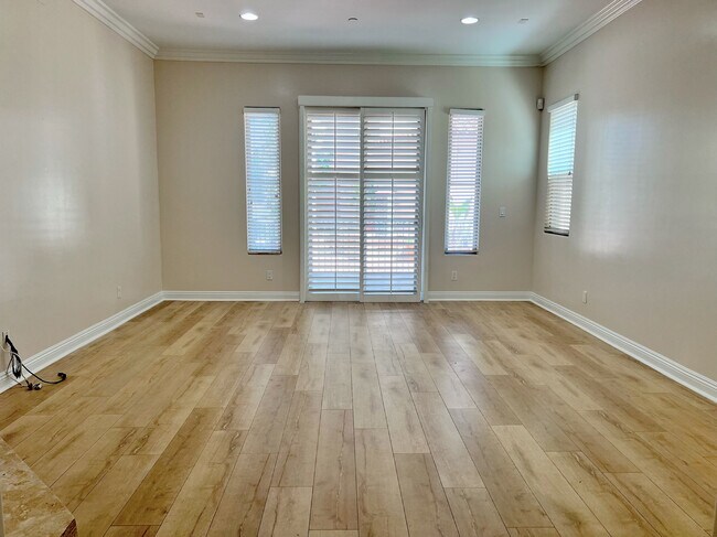 Family Area - 1729 Aviation Blvd