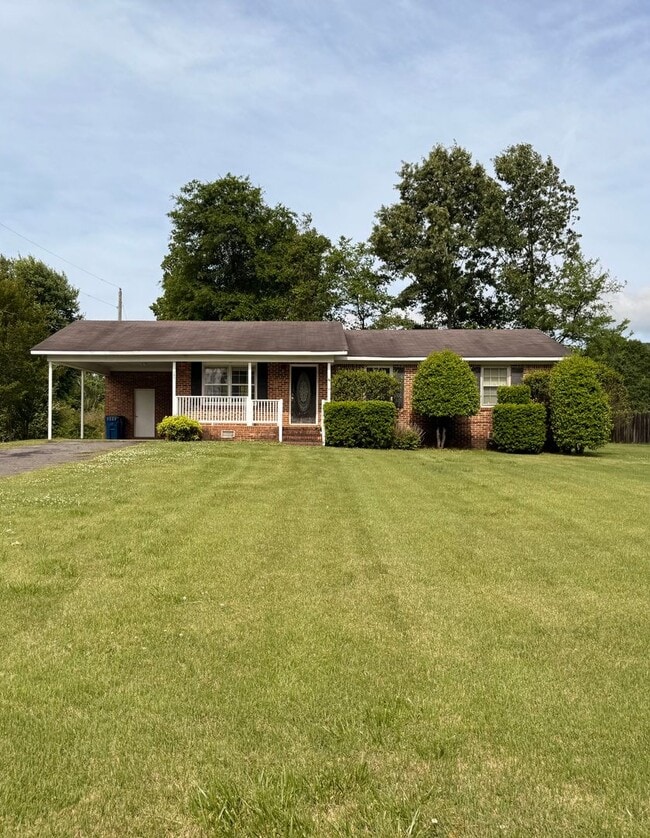 Building Photo - 165 Marshall Cir