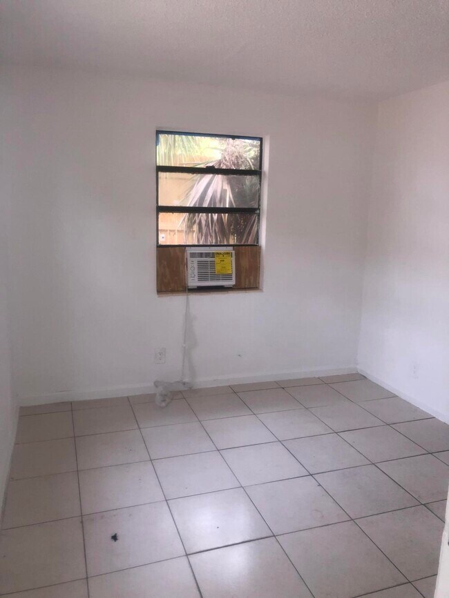 Foto del edificio - 905 19th St