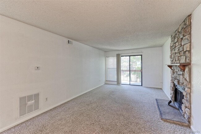 Building Photo - 8625 Clay St