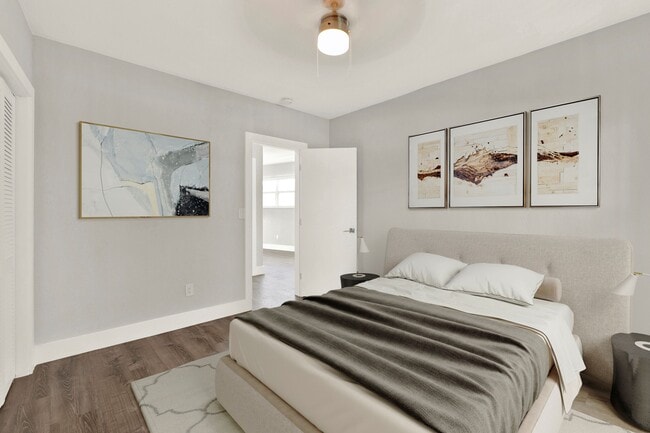 Building Photo - Harbor West Apartments