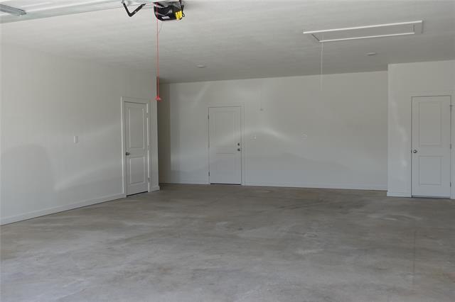 Building Photo - 2510 Lakeridge Dr