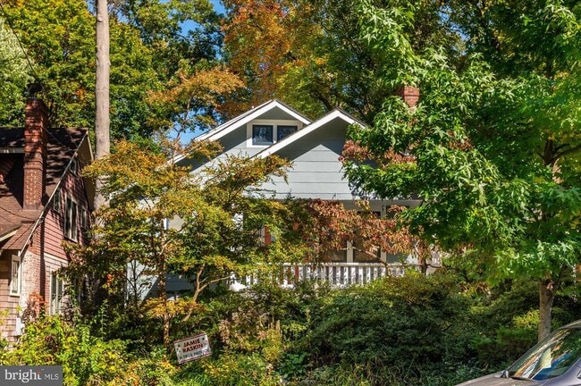 Building Photo - 117 Sherman Ave