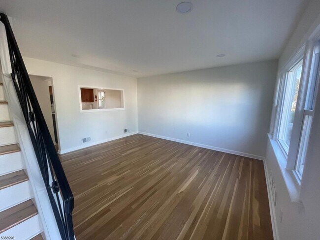 Foto del edificio - 752 Layton Dr