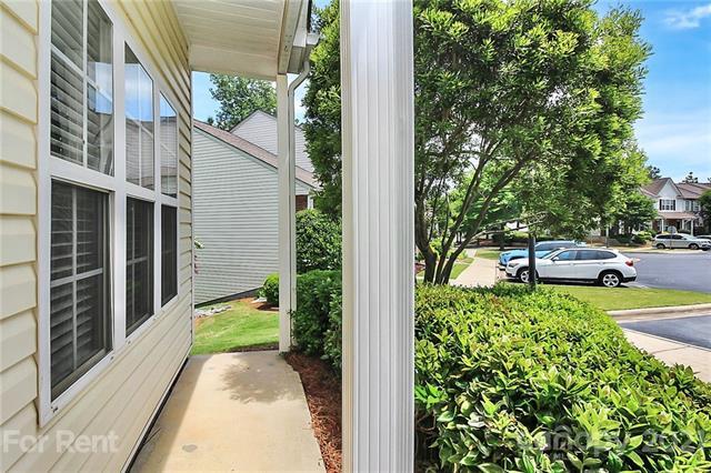 Building Photo - 7127 Bidford Ct