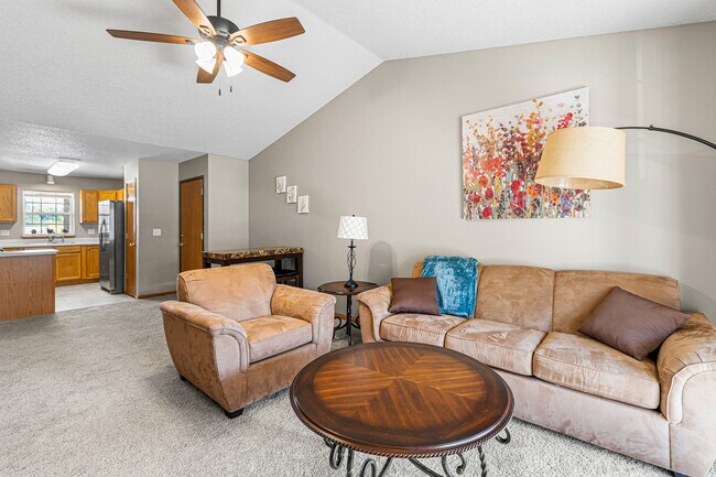 Living Room - 120 Cherry Ct