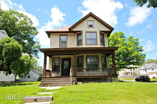Building Photo - 1000 16th St