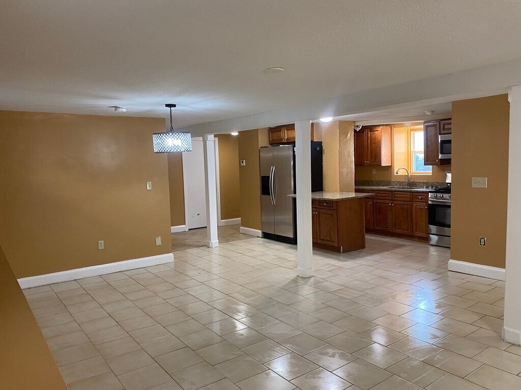 227 Malden St Unit 1, Revere, MA 02151 Room for Rent in Revere, MA