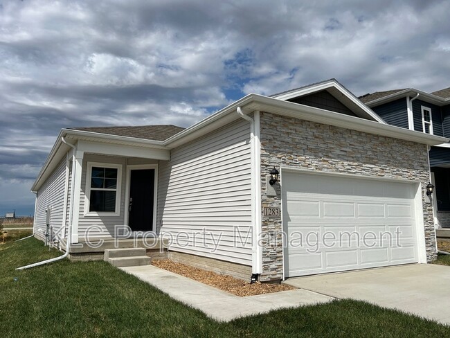 Building Photo - 1283 NW Williamsburg Ln