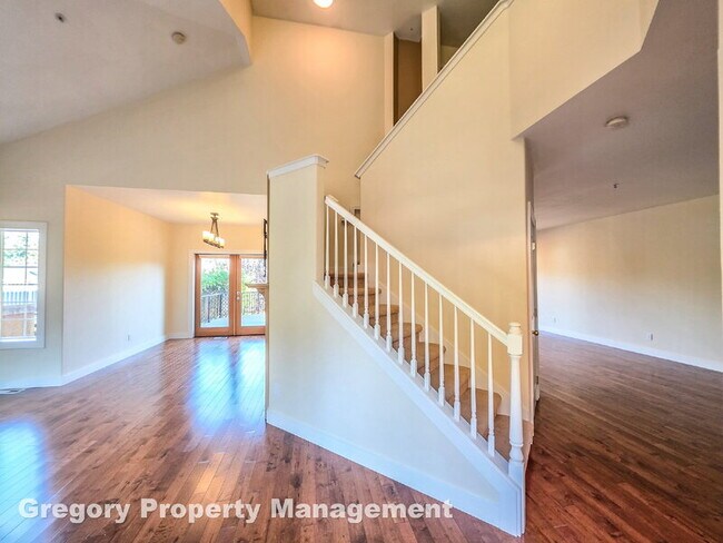 Foto del edificio - 12026 89th Pl NE