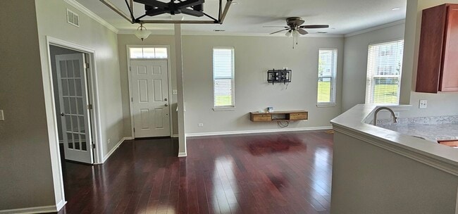 Building Photo - 481 Silver Charm Dr