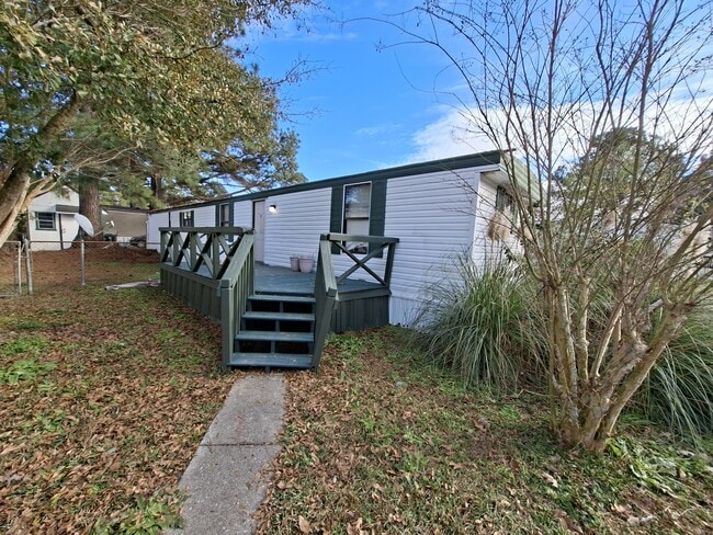 Foto del edificio - 1925 Bacons Bridge Rd