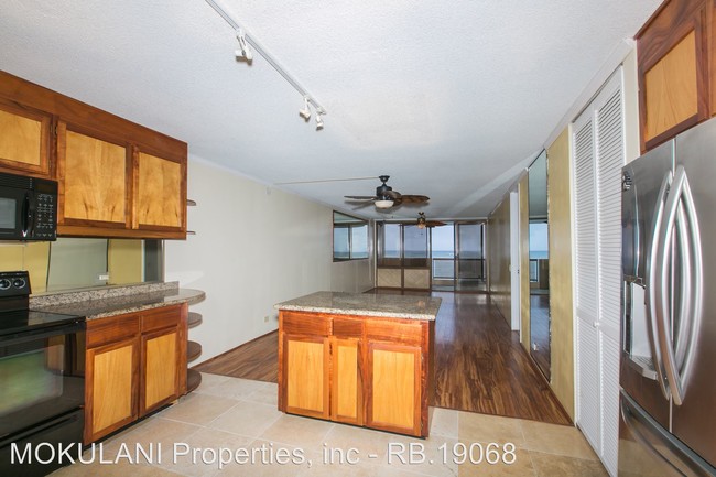 Building Photo - 2 br, 2 bath House - 68-151 Au Street #110