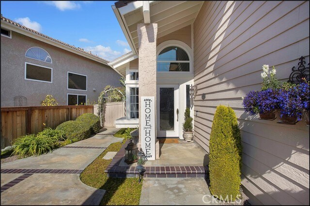 Building Photo - 24901 Stonegate Ln