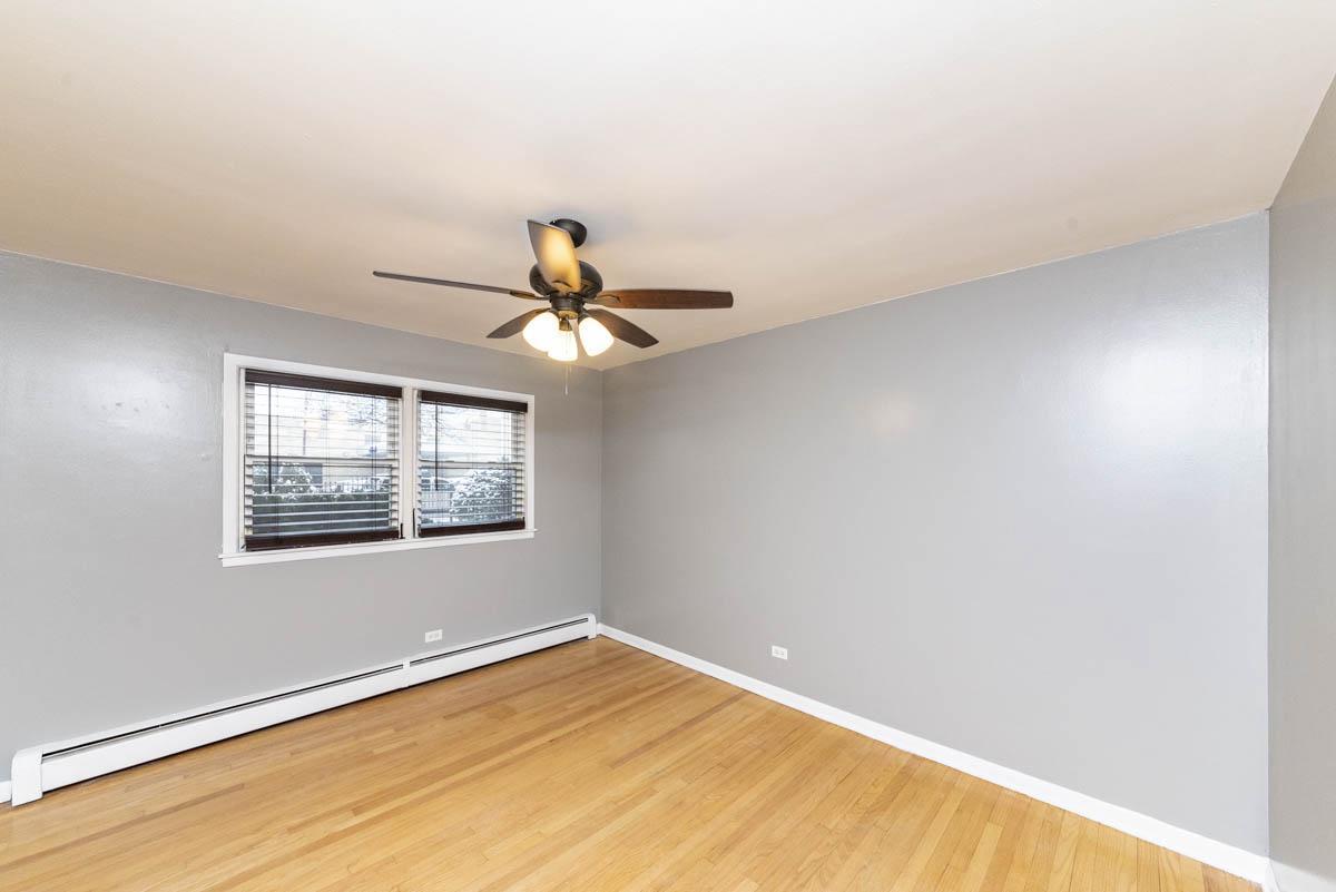 Foto principal - 2 bedroom in Chicago IL 60634