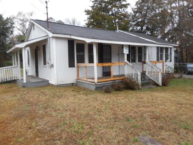 Building Photo - 221 Robinson Ave