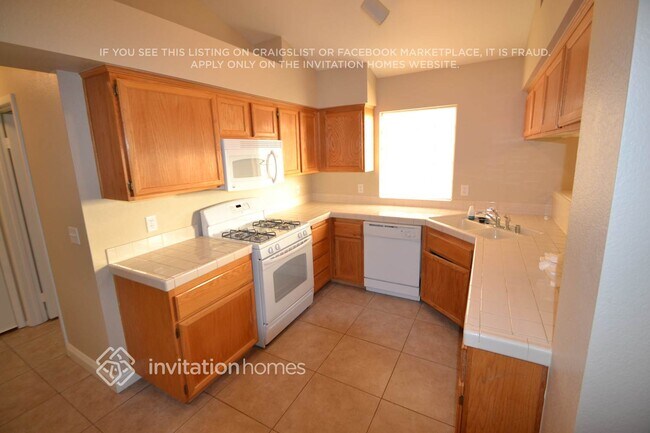 Building Photo - 2265 Black Bush Ln