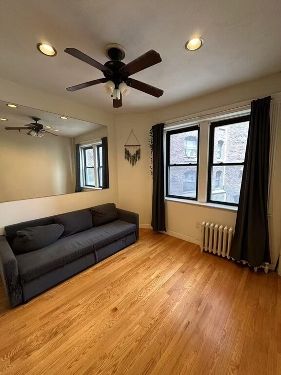 Foto del edificio - 52 Charlesgate E