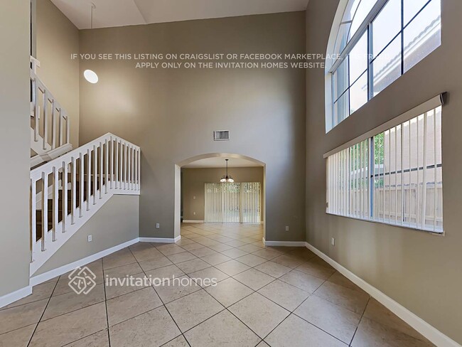 Foto del edificio - 15793 SW 146th Terrace