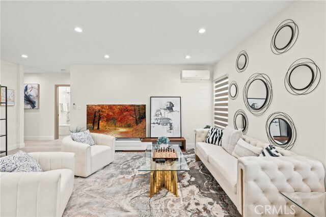 Foto principal - 325 N Carvol Ave