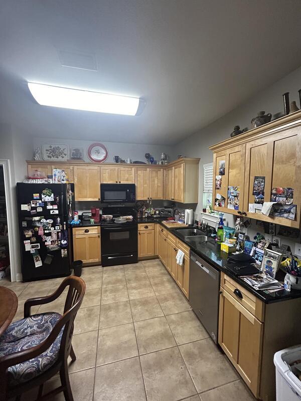 Building Photo - 30 N Wildflower Dr