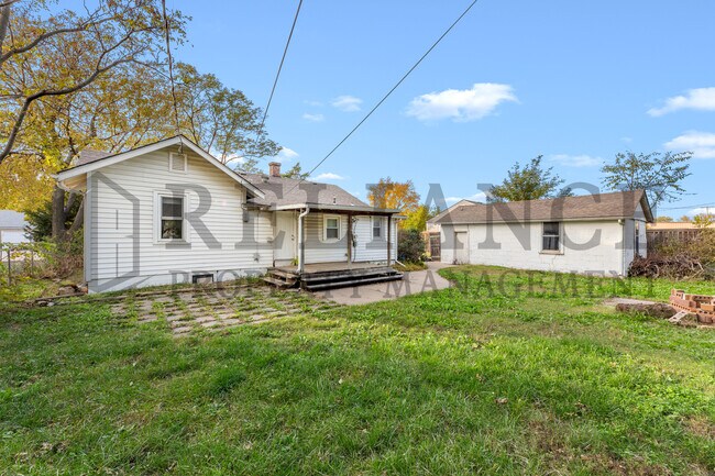 Foto del edificio - 612 N Custer St