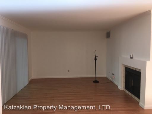 Building Photo - 1471 W Swain Rd