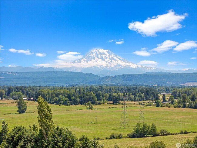 Foto del edificio - Bring your horse! Beautiful 3 bedroom 3.5 ...