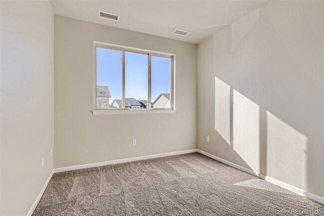 2nd Bedroom - 11532 Dewey St