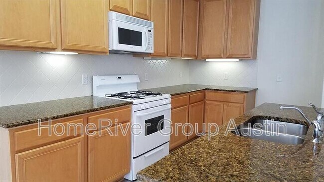 Building Photo - 4119 Hidden View Ct