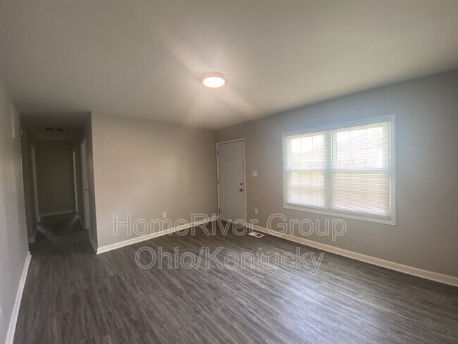 Foto del edificio - 1768 June Dr