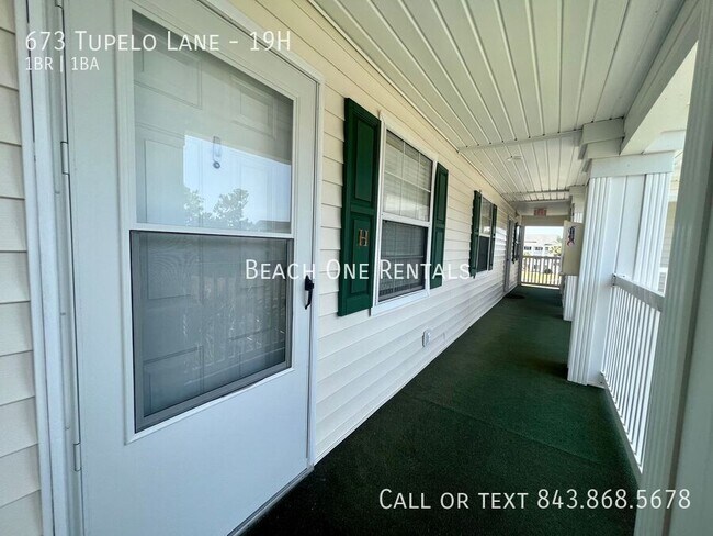 Foto del edificio - 673 Tupelo Ln
