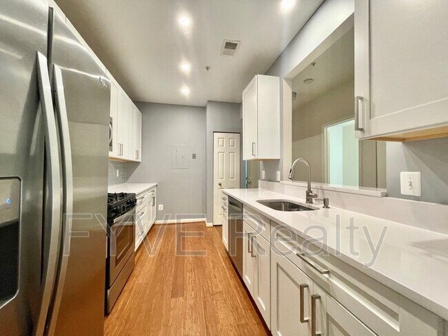 Foto del edificio - 6505 Grange Ln