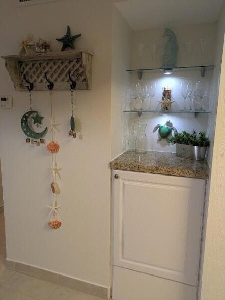 Building Photo - 1772 Gulfstream Ave