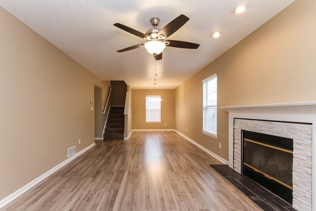 Building Photo - 1443 Egret Ln