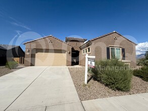 Building Photo - 2714 W Plateau Rdg Dr