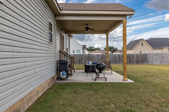 Foto del edificio - 3 BR 2 BA in North Landing Subdivision/Pik...