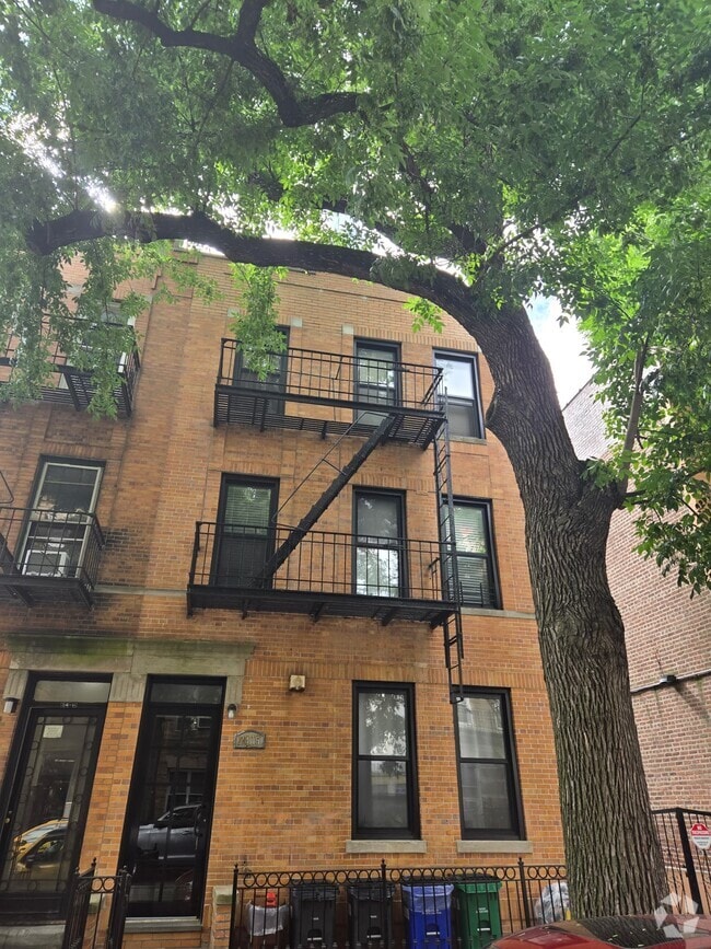 Building Photo - 2415 41st St