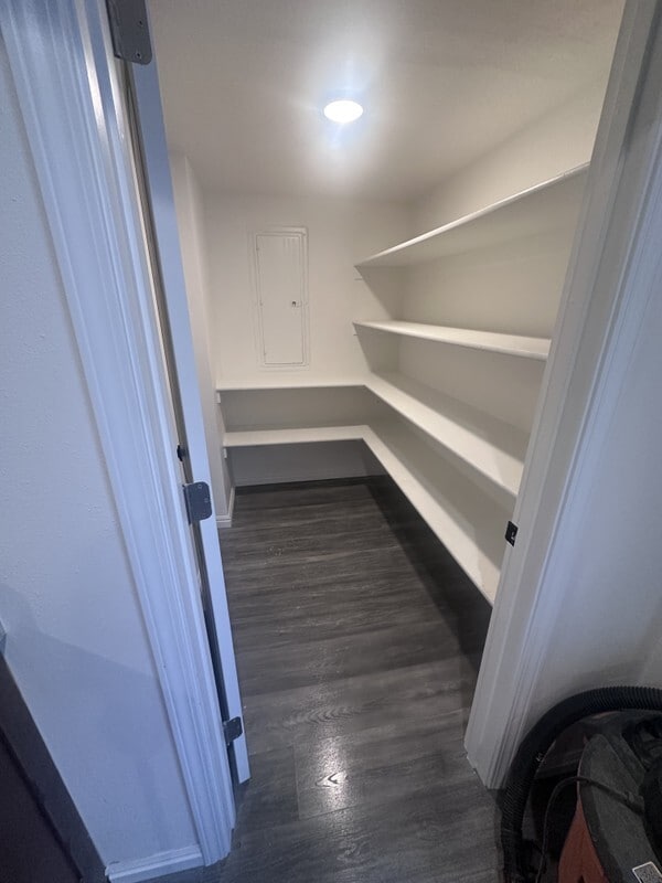 Foto del edificio - 2191 Hickock Way