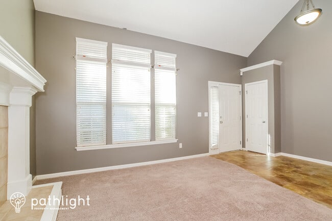 Building Photo - 21230 W 120th Terrace, Olathe, KS, 66061