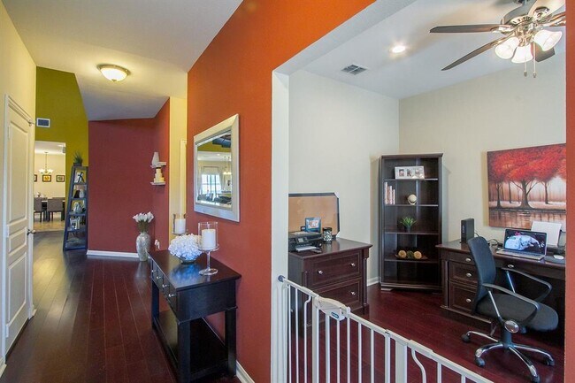 Building Photo - 3224 Stirrat St