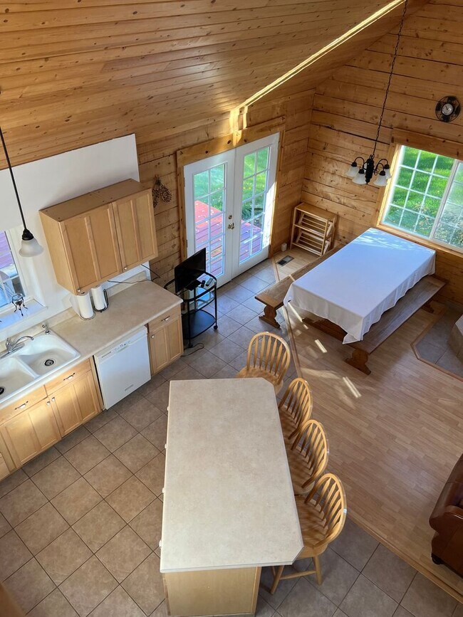 Foto del edificio - Short Term, Furnished Rental